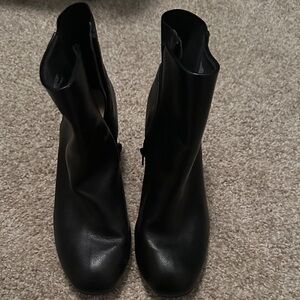 Sonoma Sleek Black Ankle Boots